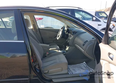 2007 Nissan Altima 2.5 S from USA, damaged, VIN 1N4AL21E37C112274